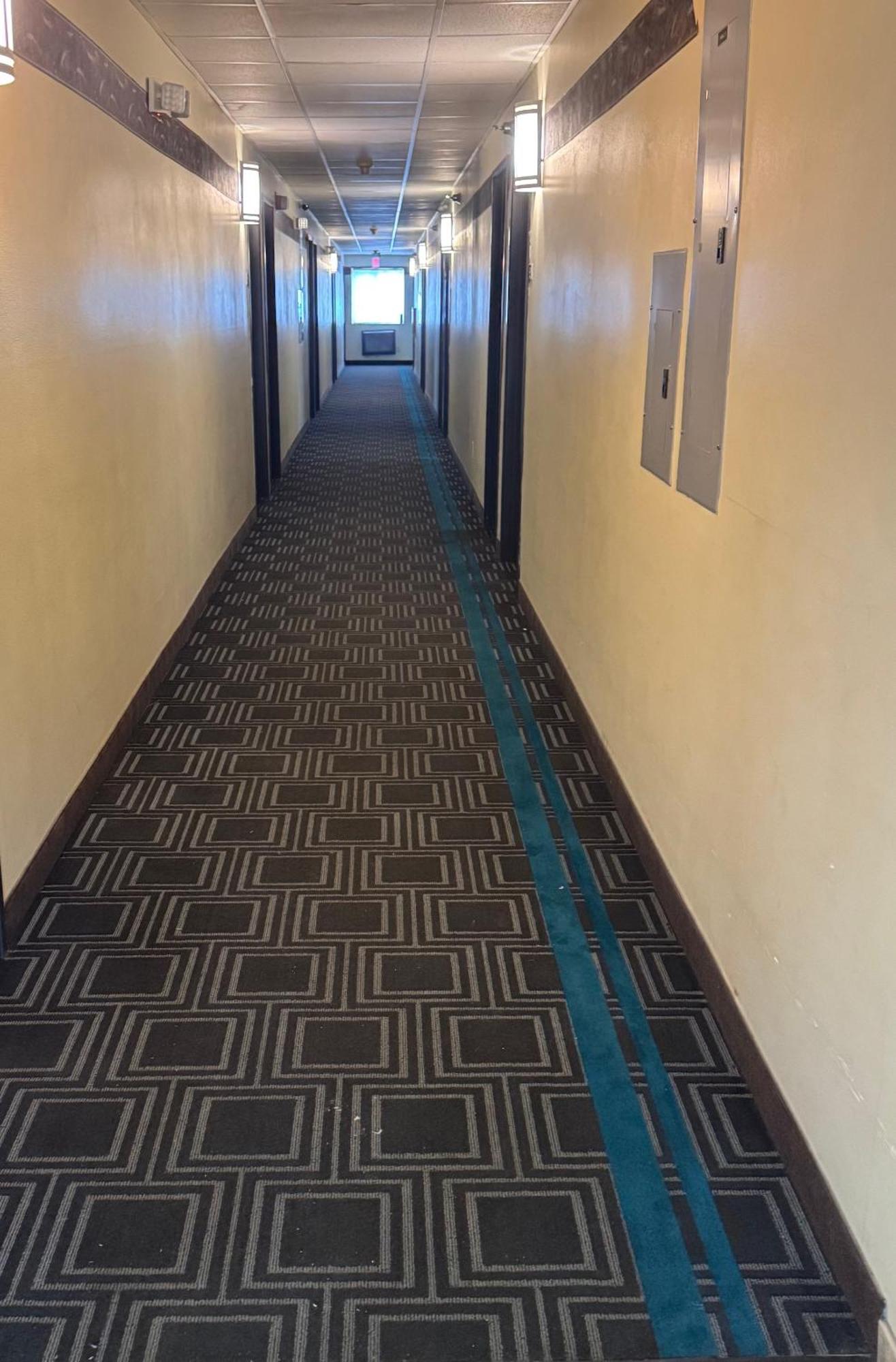 Smart Choice Inn Plankinton Exteriör bild